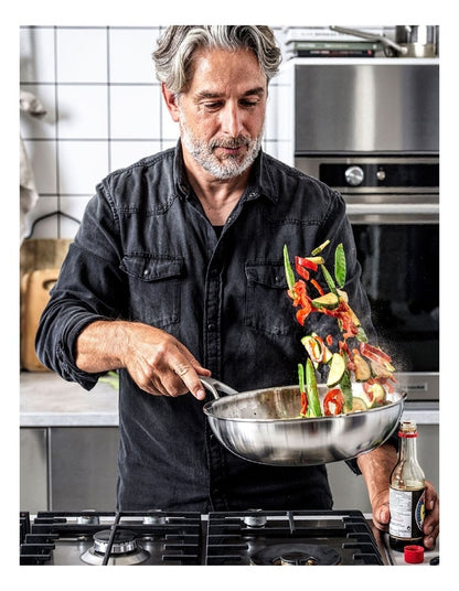 Triply Stainless Steel Covered Wok 28cm in SIlver