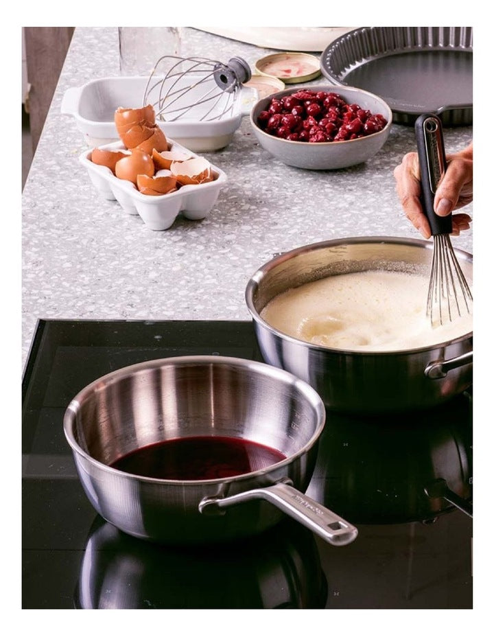 Triply Stainless Steel Open Conical Chef's Pan 20cm/2.36L in Silver