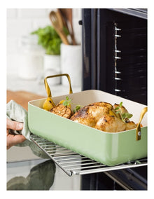 Roaster 35x25.7cm Sage PFAS-free