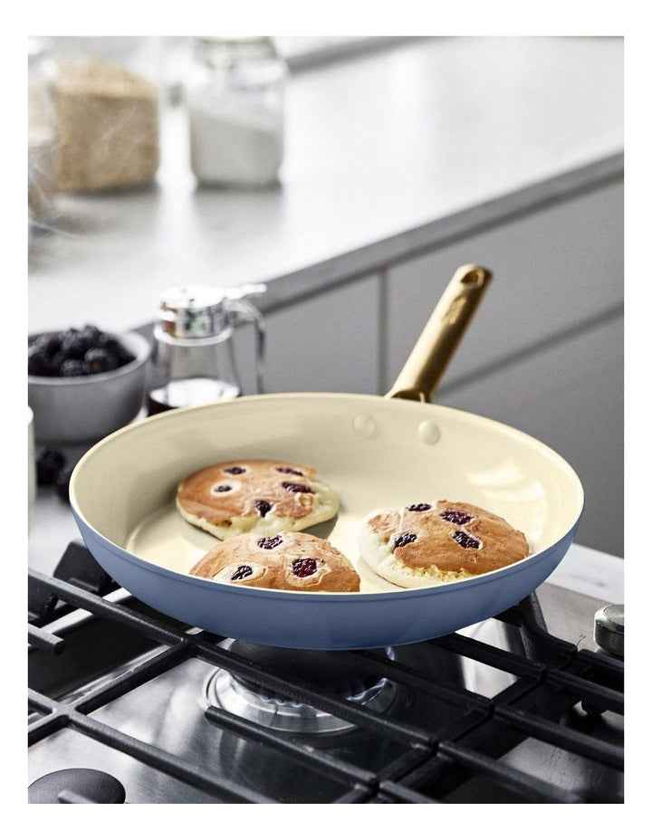 PFAS-Free Padova Frypan Set 26/30cm Ceramic Non-stick 2 Piece in Nova Blue