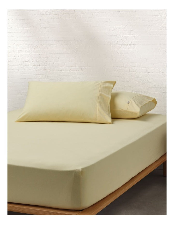 Stonewashed Cotton Pillowcase Pair in Lemon