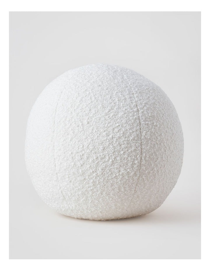 Boucle Ball in Cloud