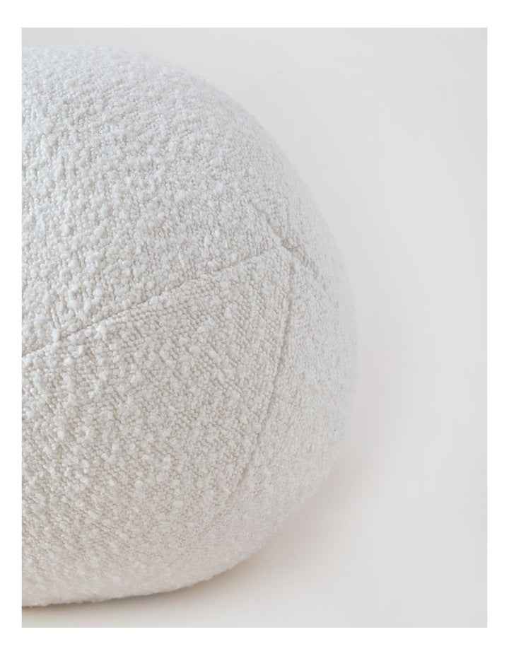 Boucle Ball in Cloud