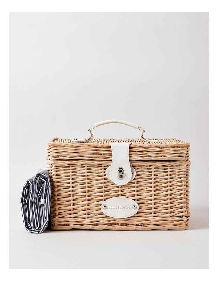 2 Person Picnic Basket with Blanket in Ashy Honey/Navy