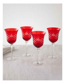 Traditional Christmas Wine Glass Set of 4 in Red