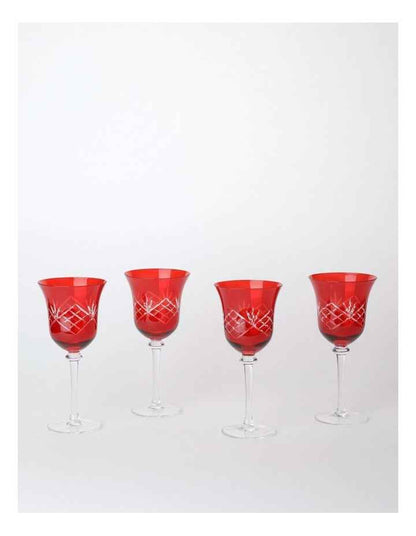 Traditional Christmas Wine Glass Set of 4 in Red