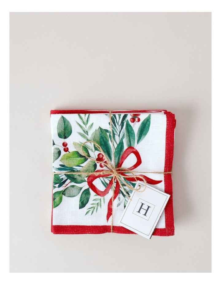 Traditional Christmas Bow Napkin Set of 4 in White/Red