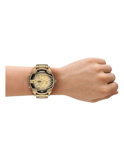 Mr. Daddy Slim Analogue DZ7490 Watch in Gold
