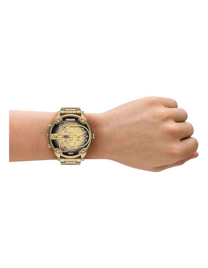 Mr. Daddy Slim Analogue DZ7490 Watch in Gold