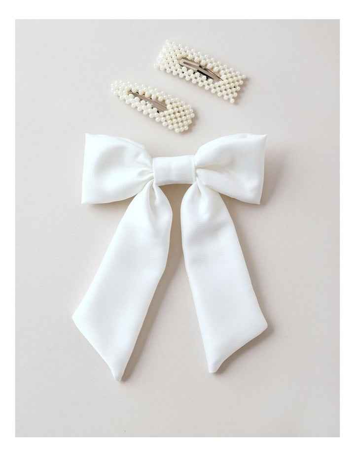 Oversized Bow With Pearl Clips in White