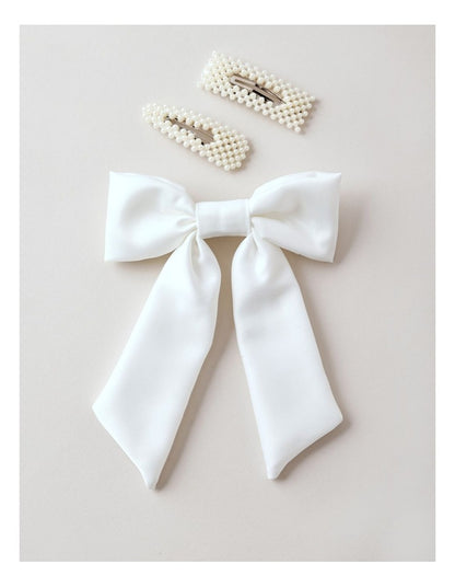 Oversized Bow With Pearl Clips in White
