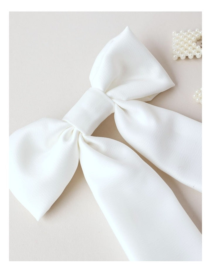 Oversized Bow With Pearl Clips in White