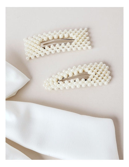 Oversized Bow With Pearl Clips in White