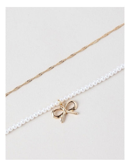 Pearl Bow Layered Necklace in Ivory