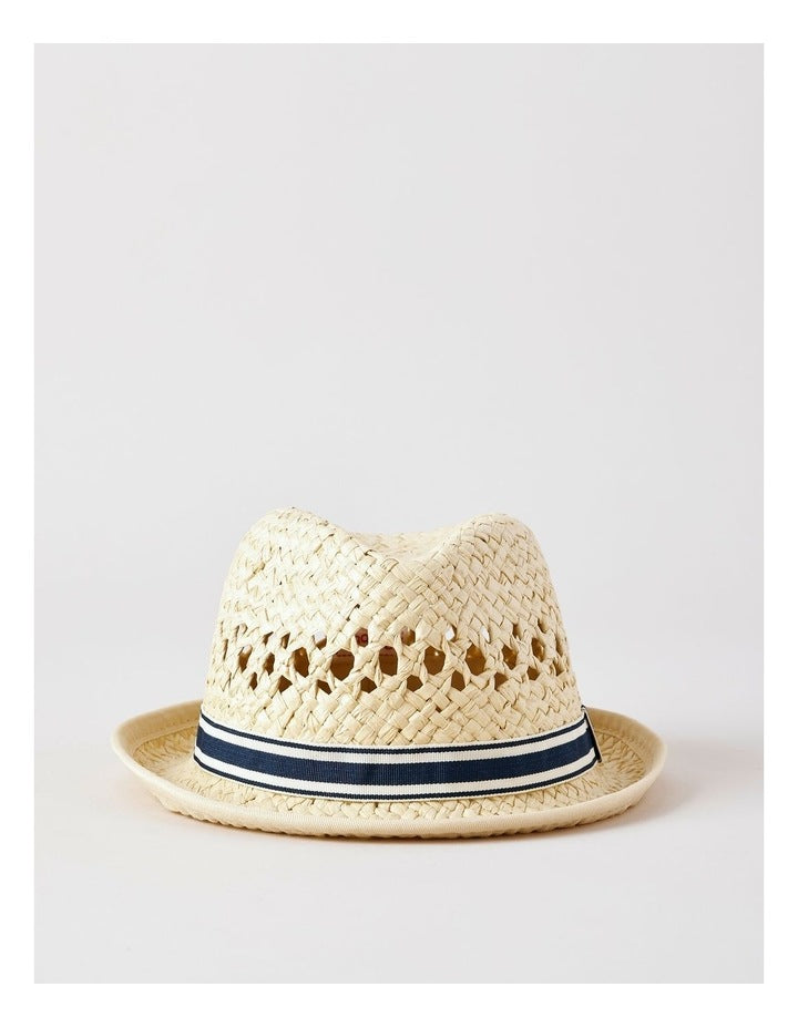 Trilby Plain With Air Vents in Natural