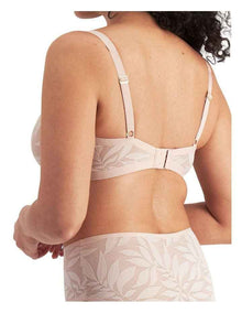 Because Minimiser Bra in Nude Lace