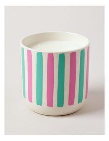 Voyage Waikiki Candle 430g in Green/Pink