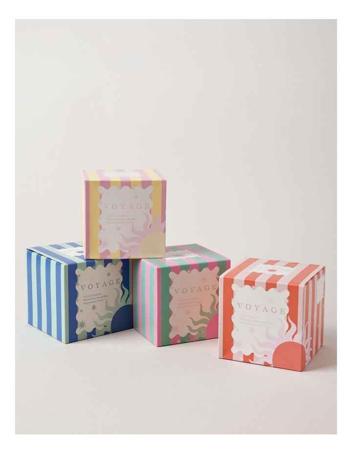 Voyage Waikiki Candle 430g in Green/Pink