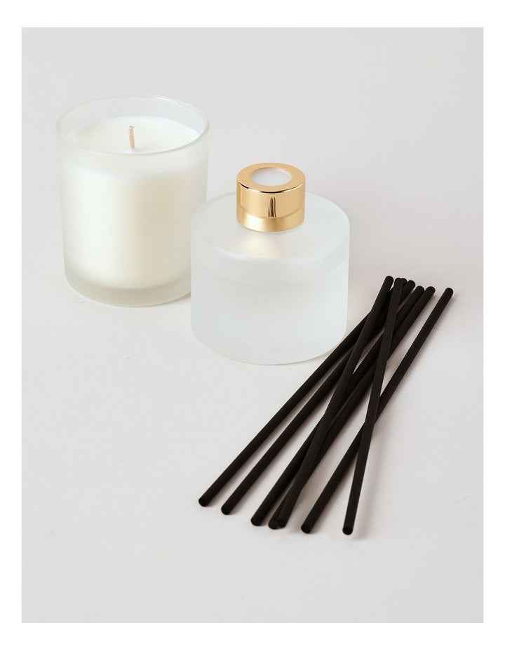 Cosmic Christmas Vanilla Spice Candle & Diffuser Set