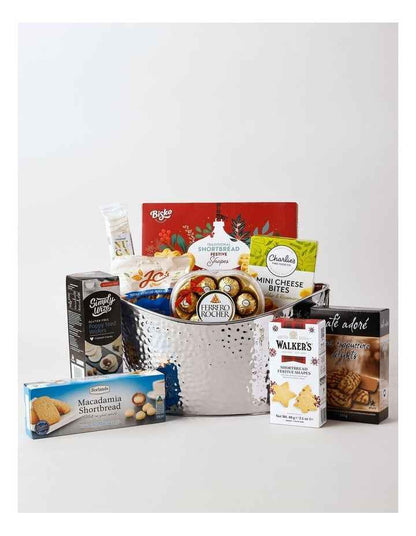 Flavoursome Festive Bucket Hamper