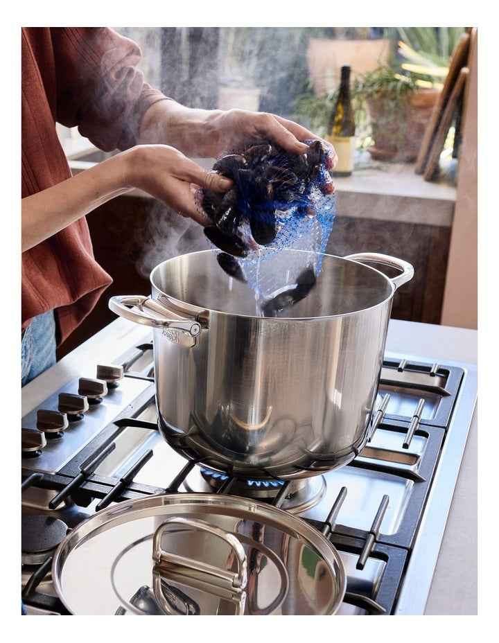 Space Stainless Steel Cookware Set 6 Piece in Silver