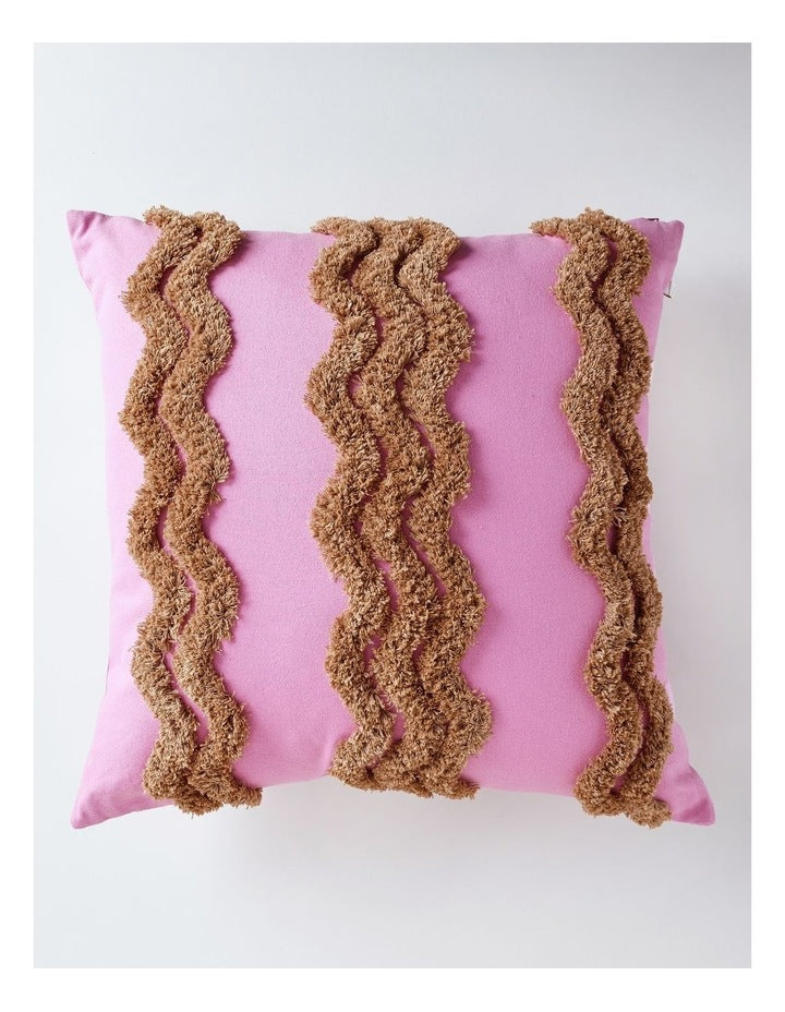 Tufted Wiggle Cushion in Pink