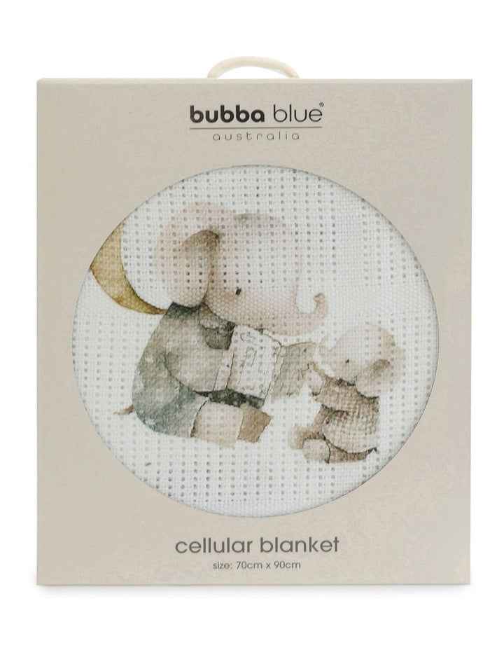 Peter Rabbit and Benjamin Bunny Cellular Blanket in White