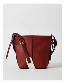 Plano Crossbody Bag in Raspberry