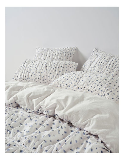 Linen House Layla Quilt Cover Set in Floral