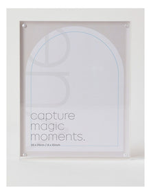 Acrylic 20x25cm Frame in Clear