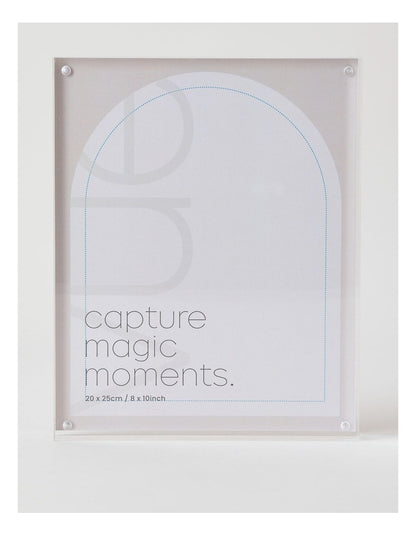 Acrylic 20x25cm Frame in Clear