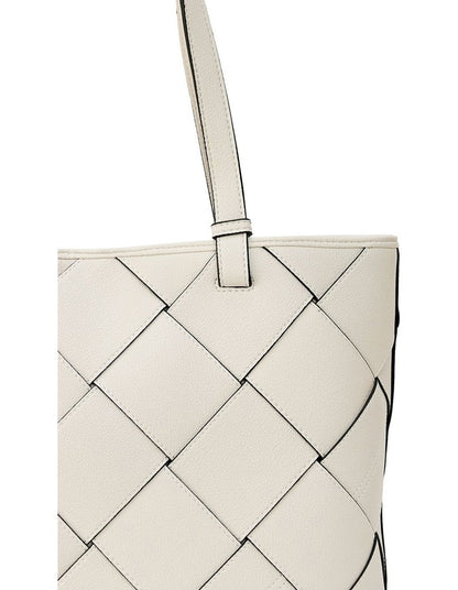 Hallie Tote Bag in Cream