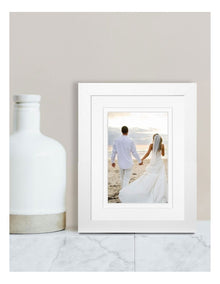 Australian Made Timber Photo Frame 6x8"/4x6" in White