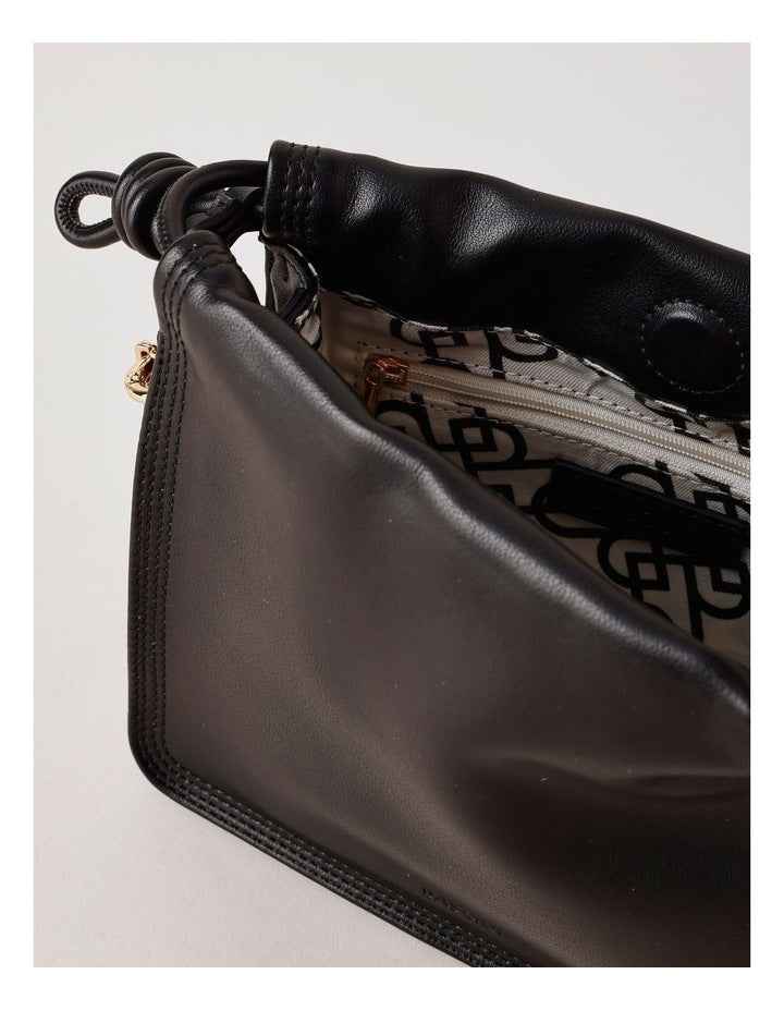 Savannah Shoulder Bag in Black