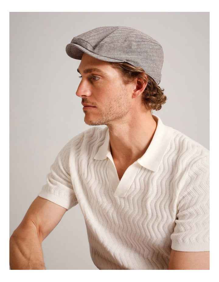 Driving Hat in Beige