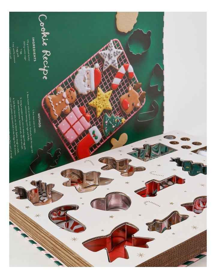 Christmas Cookie Cutter Set of 26 in Silver