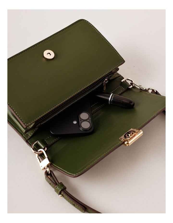 Lyon Shoulder Bag in Olive