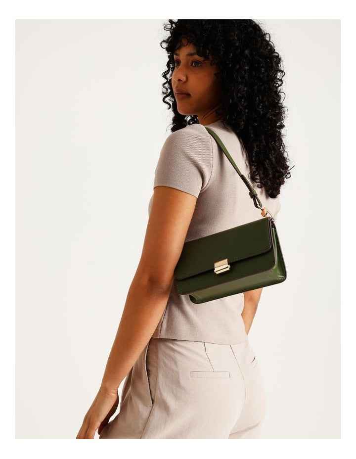 Lyon Shoulder Bag in Olive
