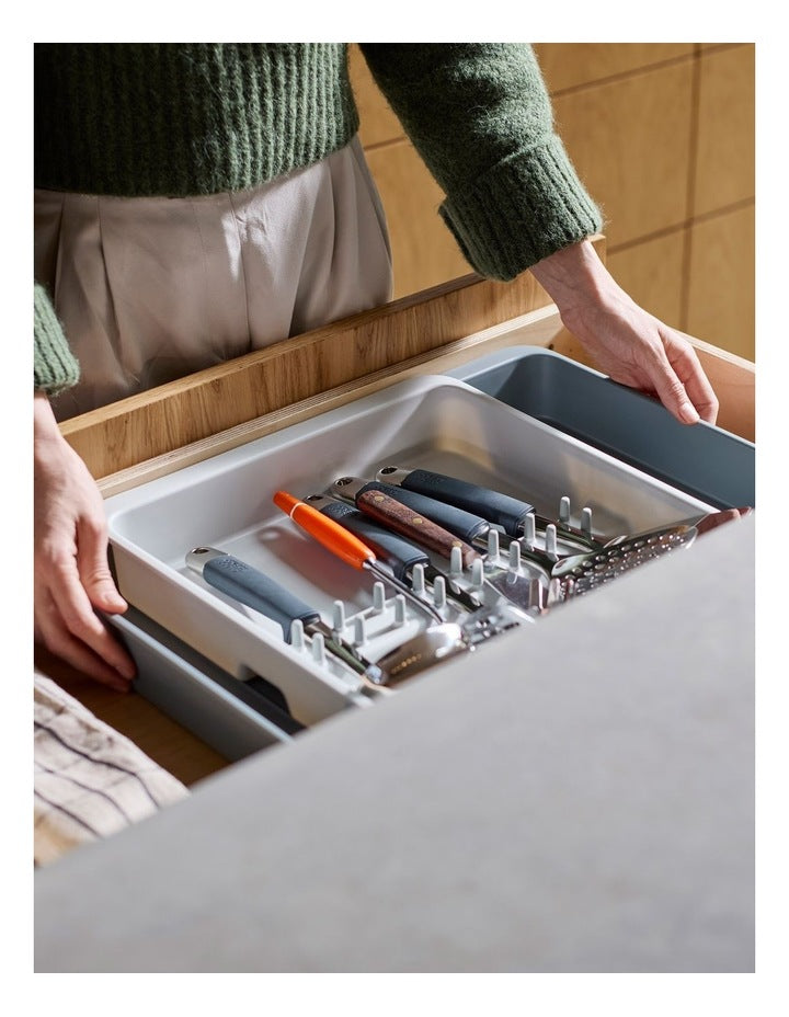 Drawer Store Expanding Utensil Tray in Multi