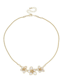 Jasmine Flower Necklace in Pearl