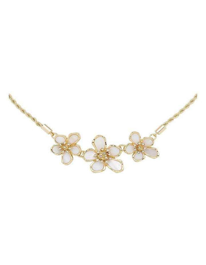 Jasmine Flower Necklace in Pearl