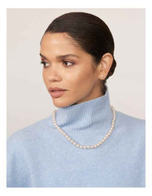 Earrings 8mm in Pearl