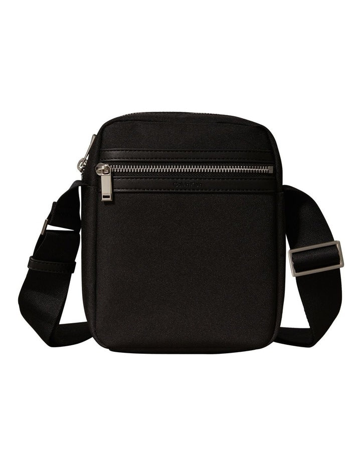 Contrast Reporter Bag in Black