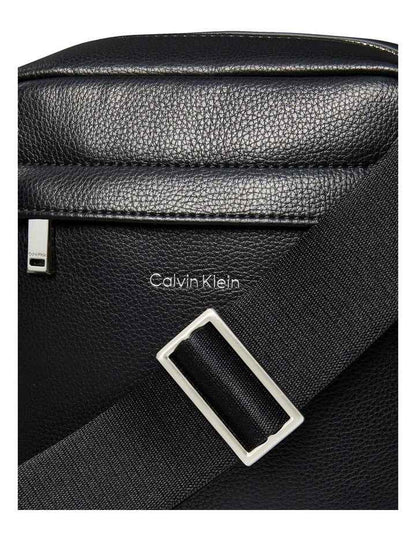 Micro Pebble Reporter Bag in Black