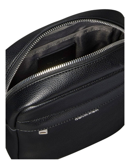 Micro Pebble Reporter Bag in Black