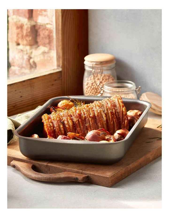 Per Benessere Ceramic Large Roaster 35x27cm iun Grey