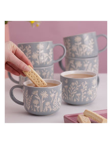 The Meadow Daisy Mug 400ml in Blue