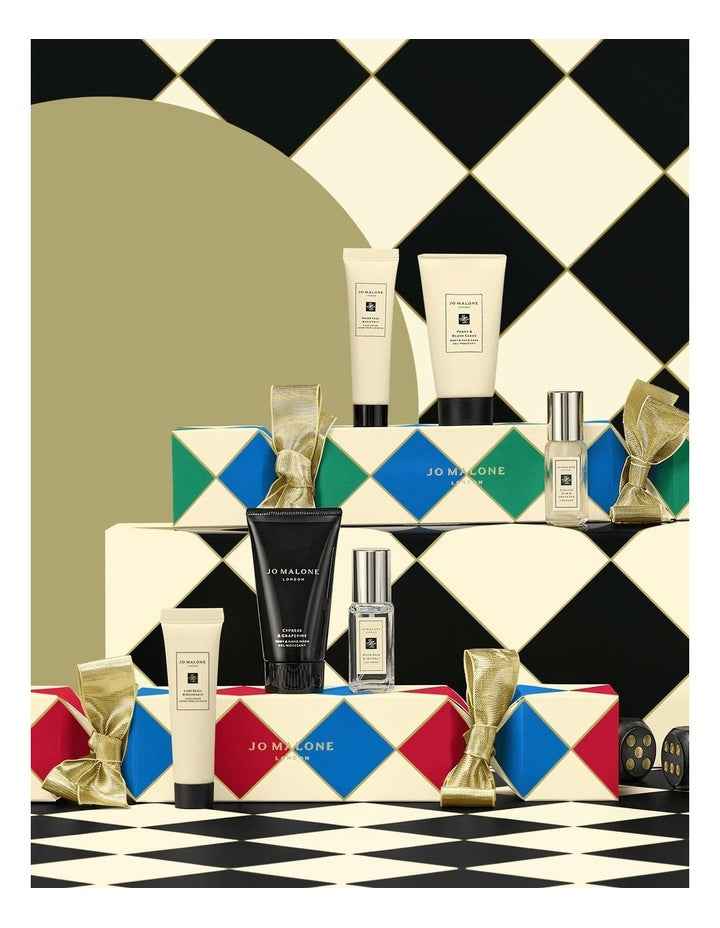 Red and Blue Cracker