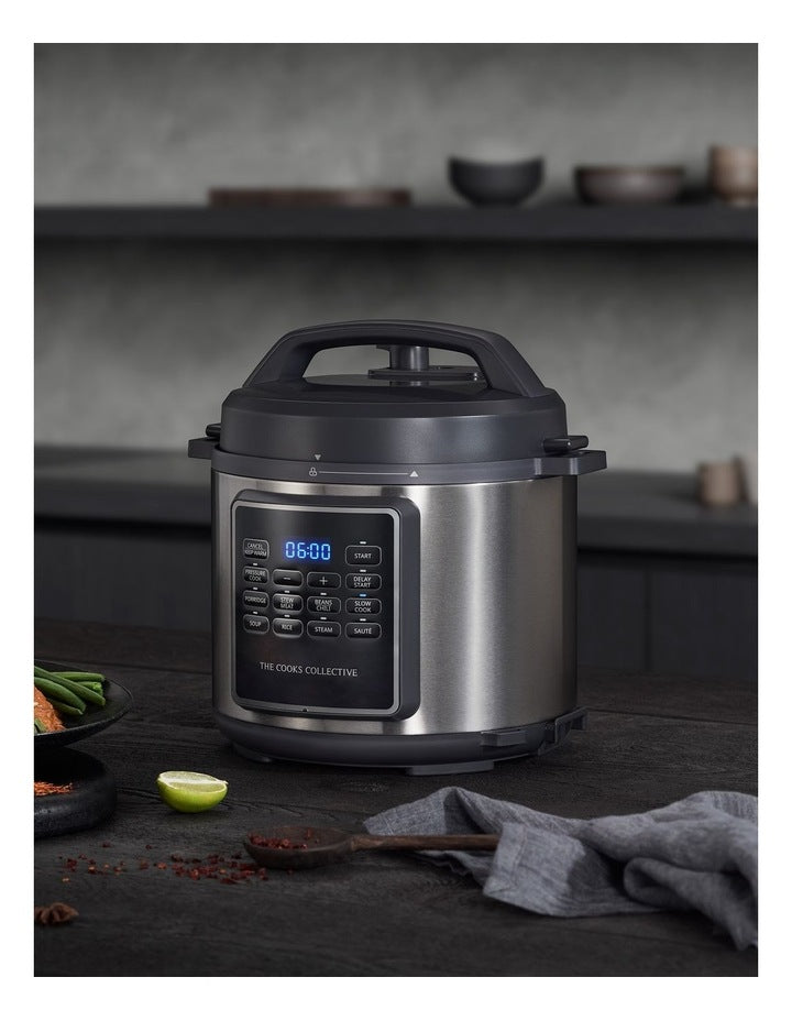 Culinary Master Multicooker in Silver CPRC370