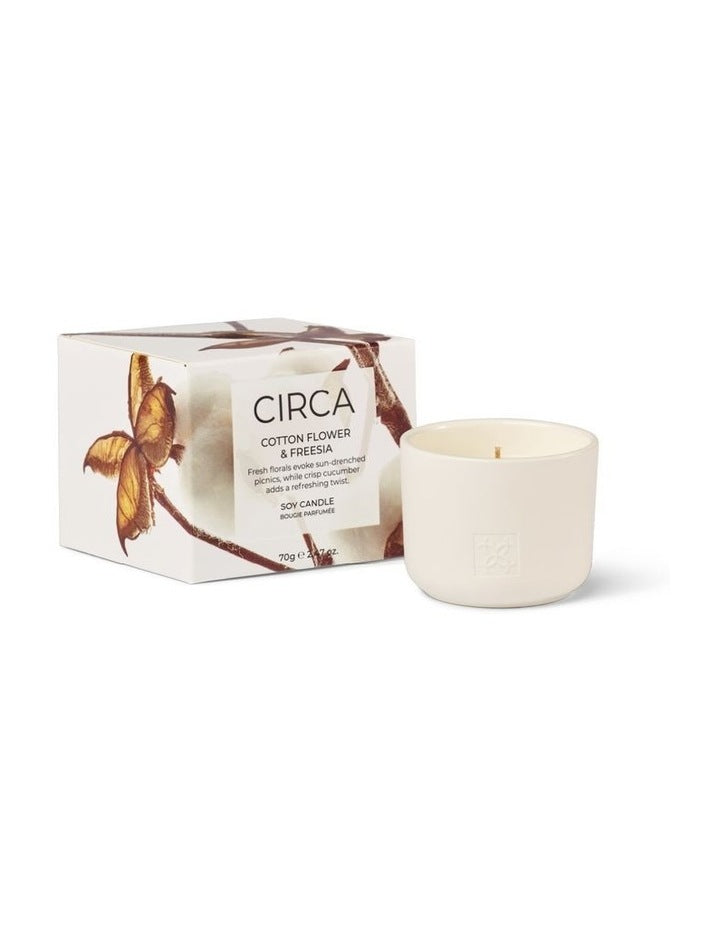 Cotton Flower And Freesia Soy Candle